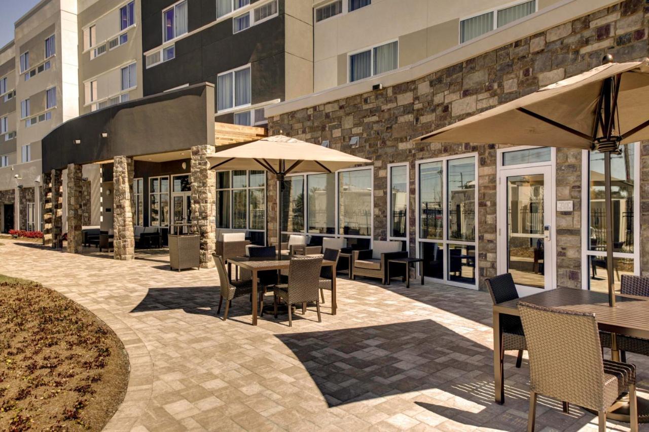 Courtyard By Marriott New Orleans Westbank/Gretna Hotel Exterior photo